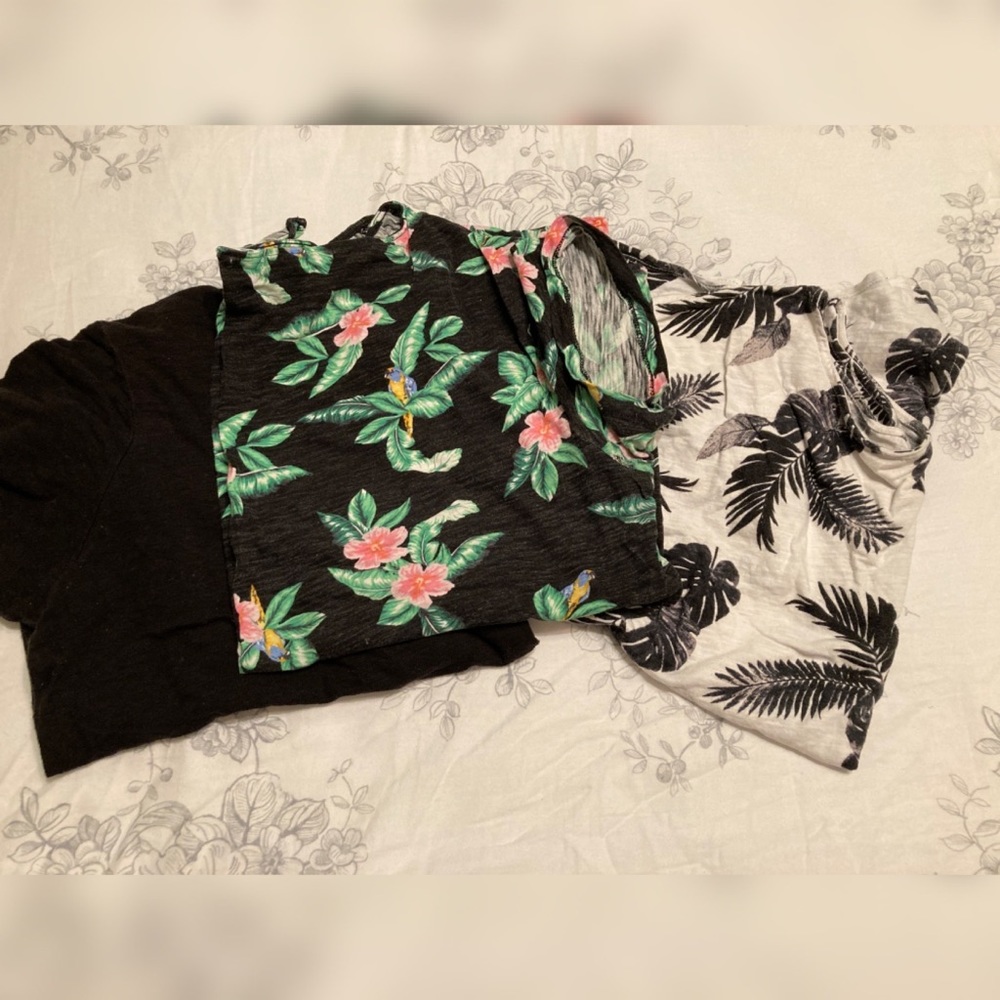 Set of 3 Old Navy Shirts